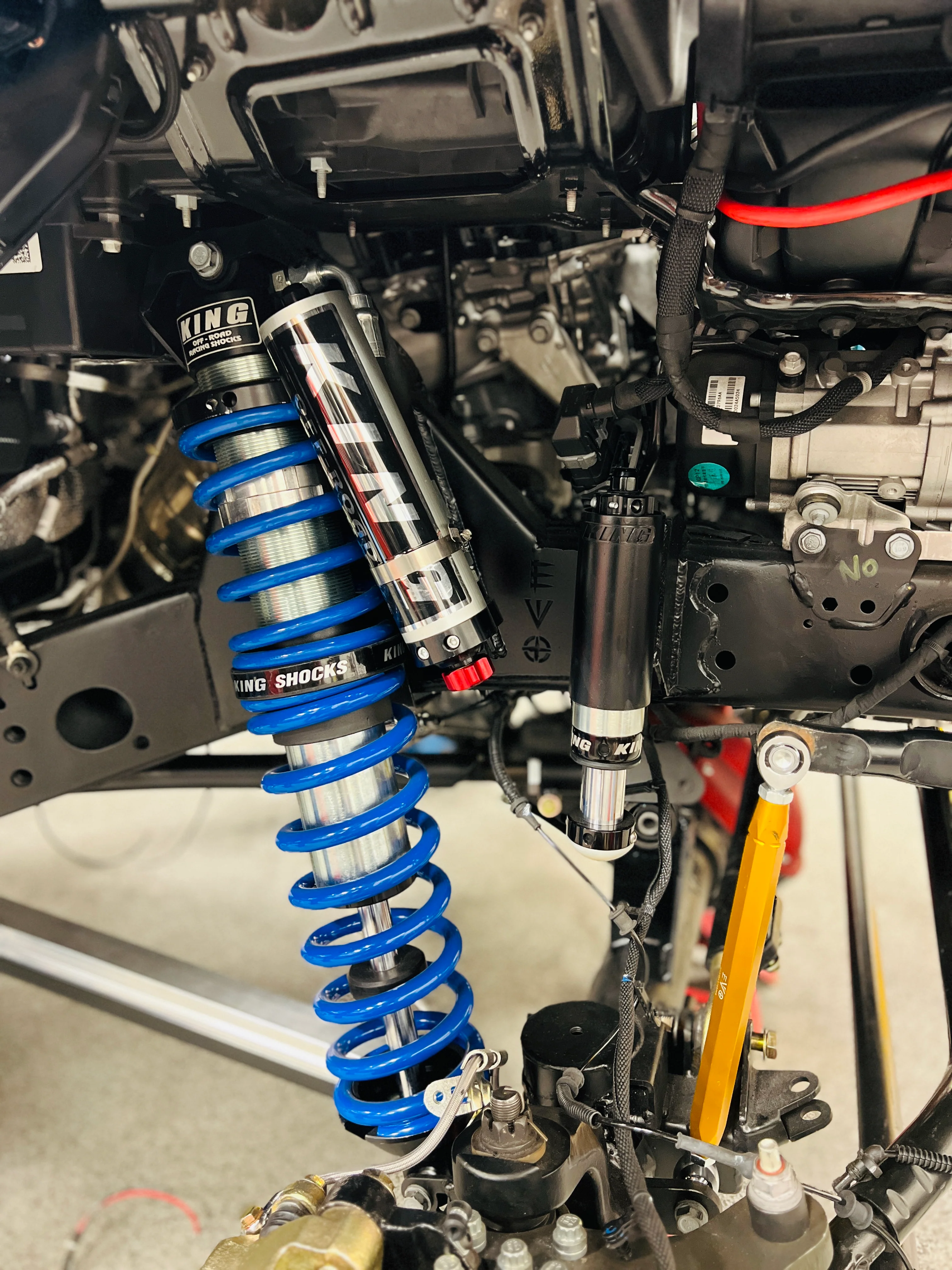 14" Inch Travel EVO SPEC KING FRONT FABRICATION Shock Tower 2.5" or 3.0" COILOVER BLACK FOR JL/JT WRANGLER & GLADIATOR - Image 2