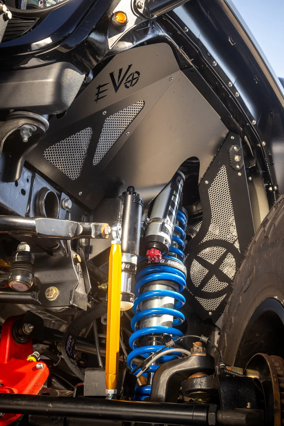 14" Inch Travel EVO SPEC KING FRONT FABRICATION Shock Tower 2.5" or 3.0" COILOVER BLACK FOR JL/JT WRANGLER & GLADIATOR - Image 4