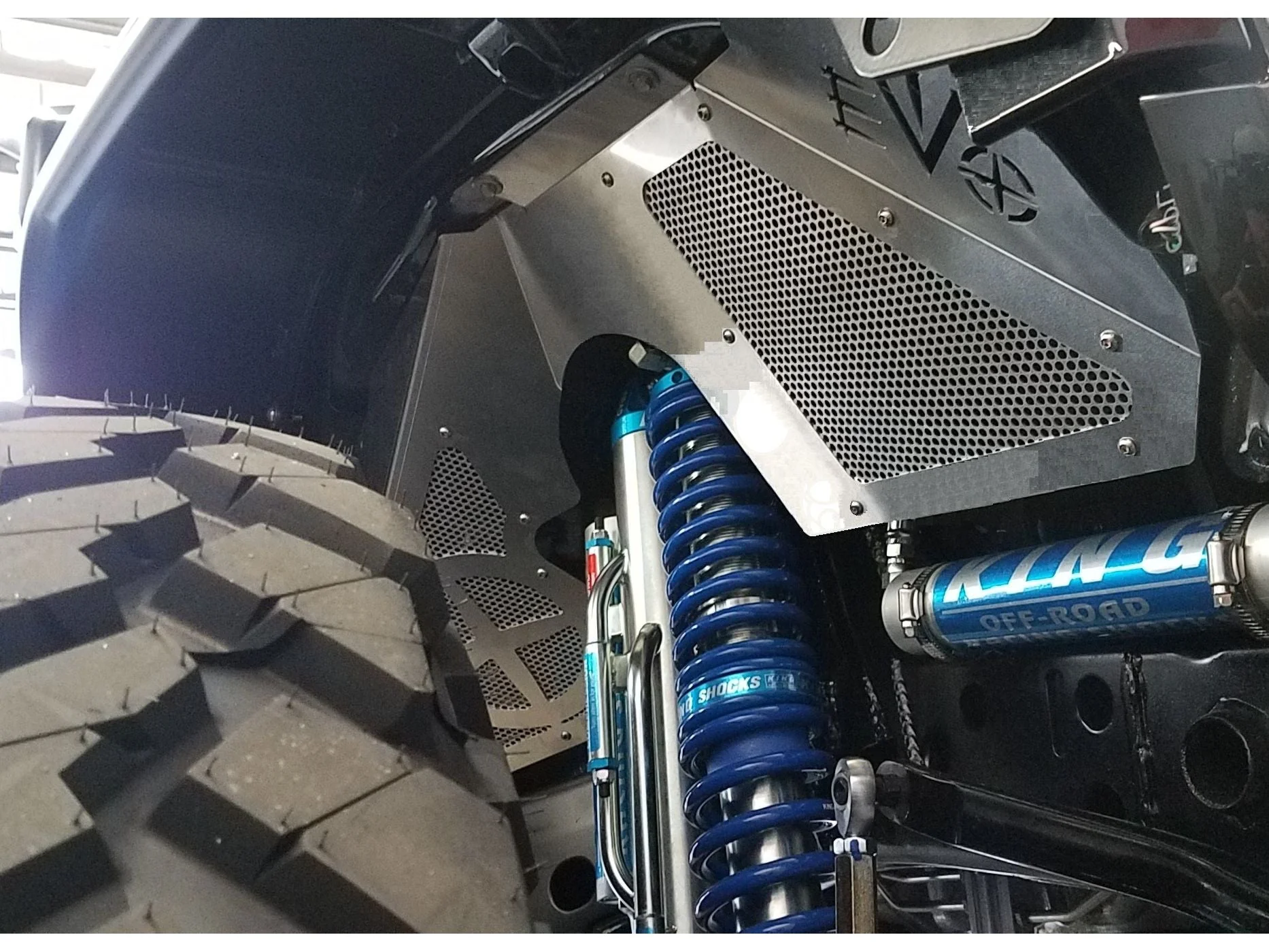 FRONT VENTED INNER FENDERS FOR JK/JKU - Image 4