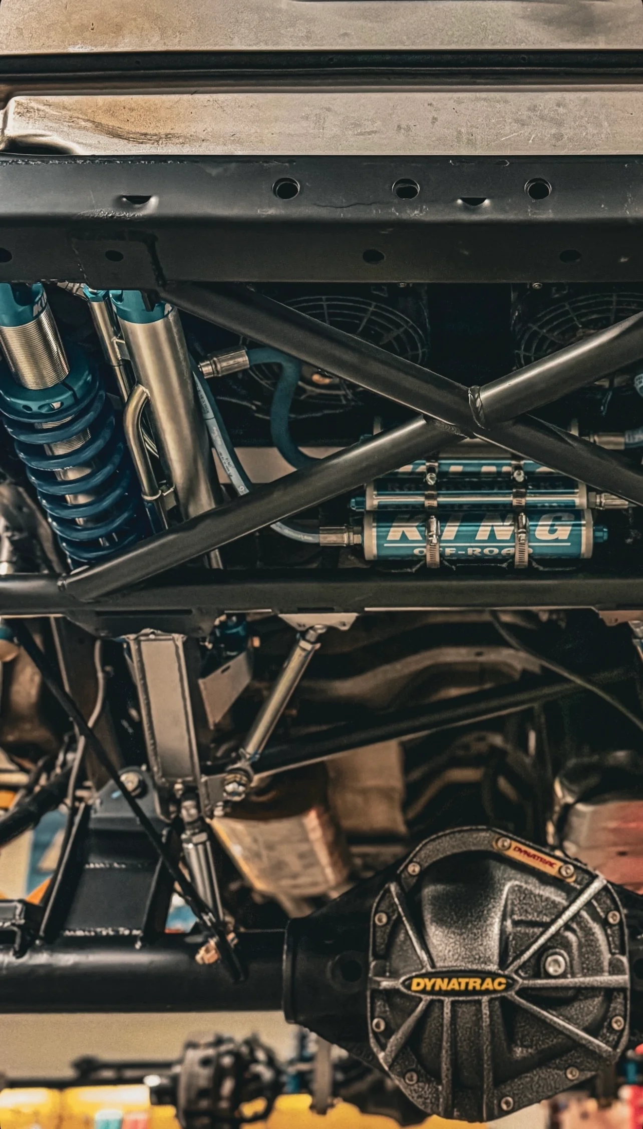 JK JKU REAR DOUBLE THROW DOWN EVOLEVER SYSTEM WITH KING COILOVER AND BYPASS SHOCKS JEEP WRANGLER - Image 8