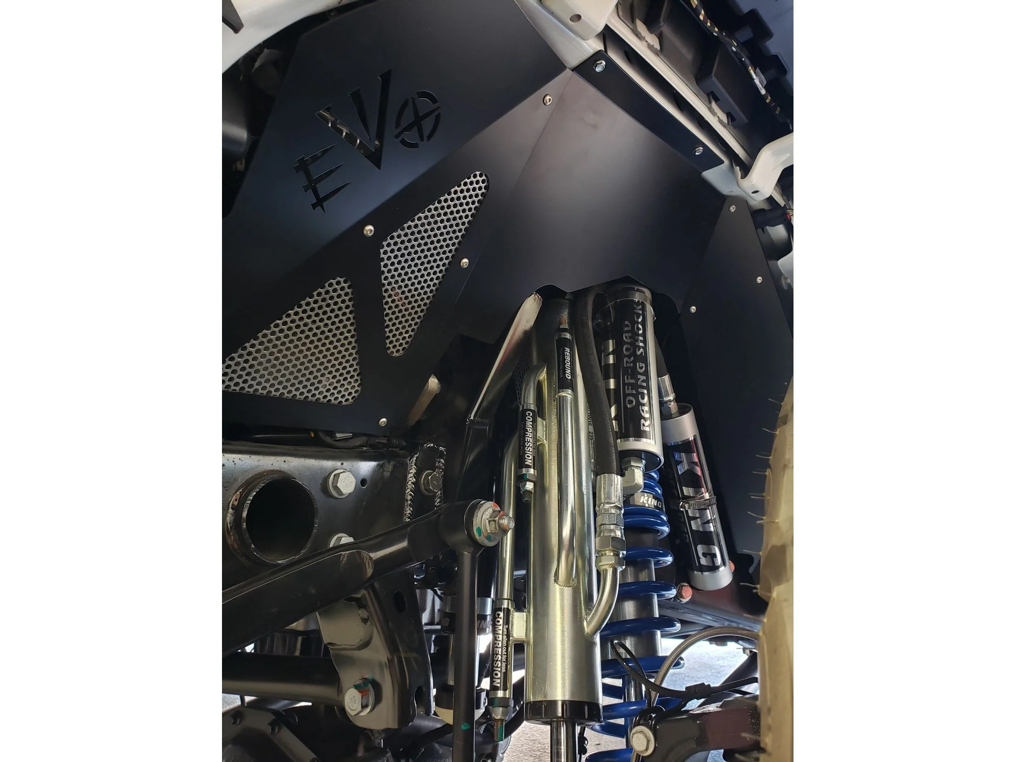 JL/JT DIESEL/392 FRONT VENTED ALUMINUM INNER FENDERS - Image 2
